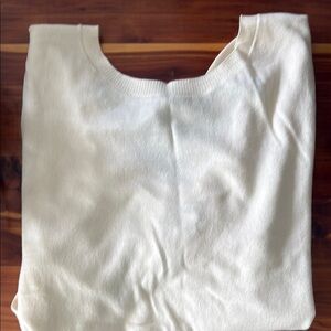 Cream Sleeveless light sweater